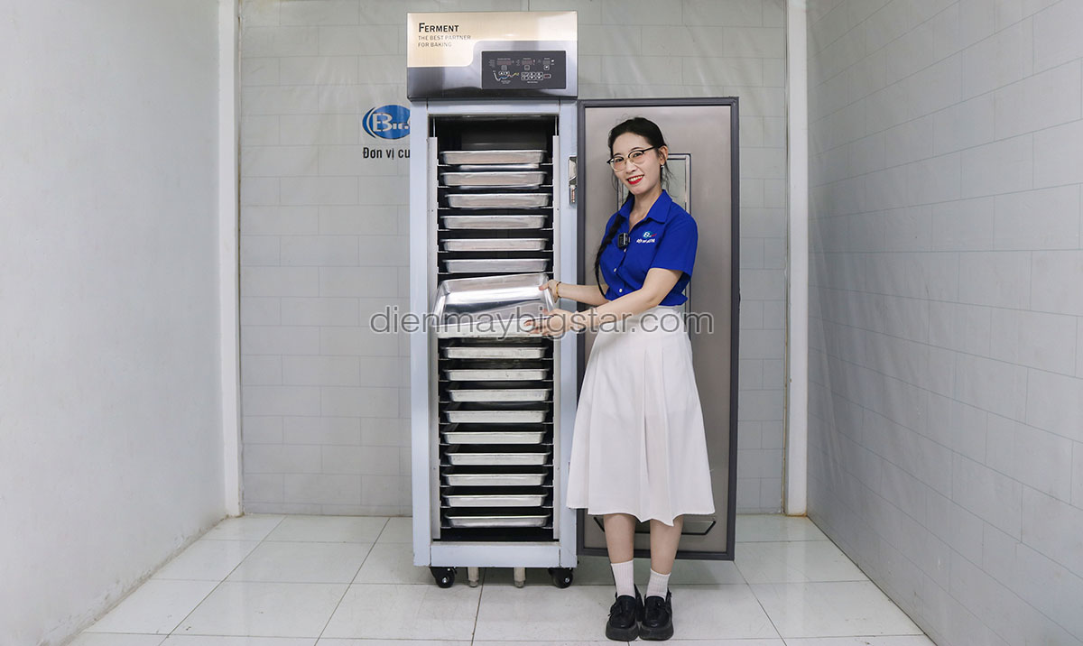 tu u bot lanh 18 khay FPD 18 1.5